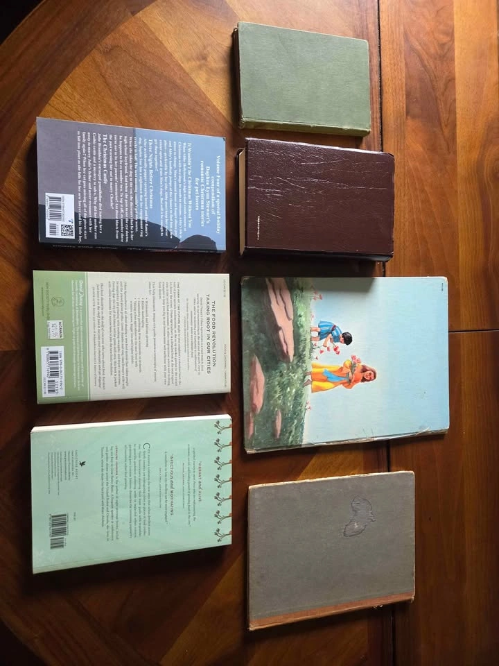 Book Sale! - Antique, Vintage, and New Books $6 - photo 3