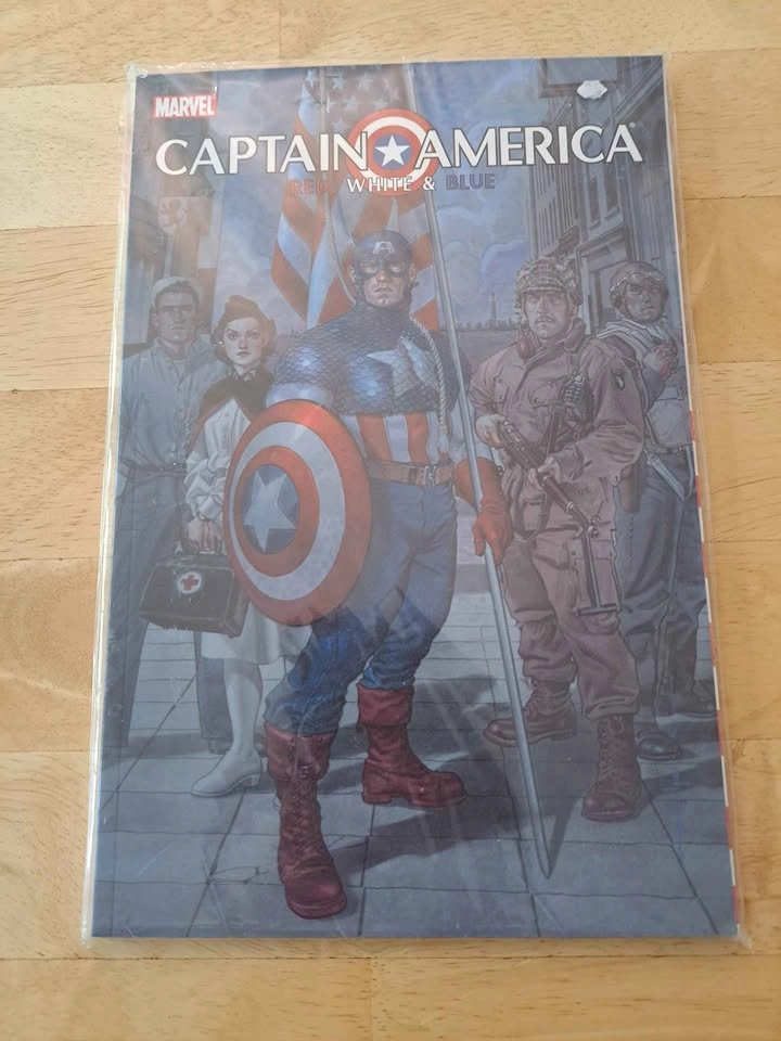 Captain America: Red, White & Blue Marvel Graphic Novel - Mint C - photo 3