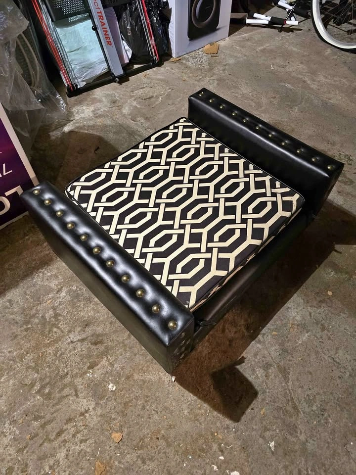 Dog bed