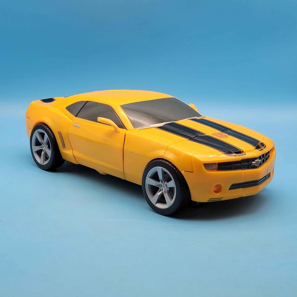 Transformers Movie (2007) Ultimate Bumblebee 13 inch Figure - photo 3