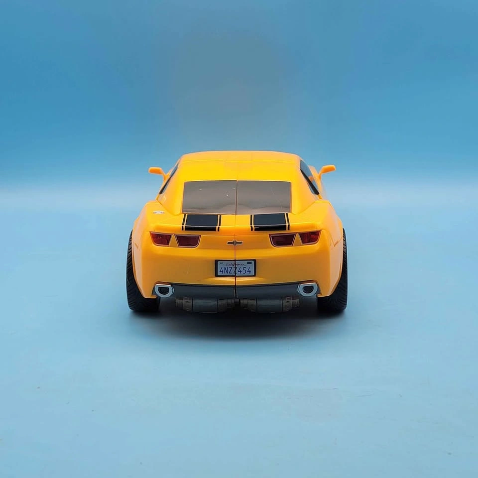 Transformers Movie (2007) Ultimate Bumblebee 13 inch Figure - photo 4