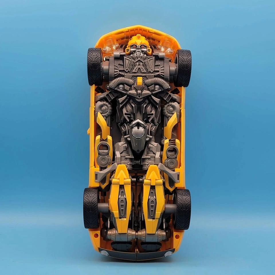 Transformers Movie (2007) Ultimate Bumblebee 13 inch Figure - photo 5