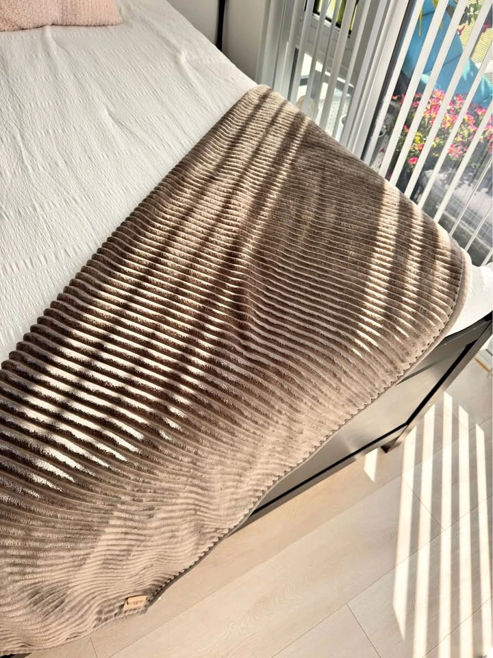 Throw Blanket Koolaburra by UGG Ribbed 48” x 70”