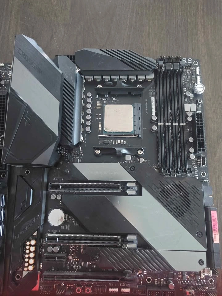 High end ROG PC parts - photo 3