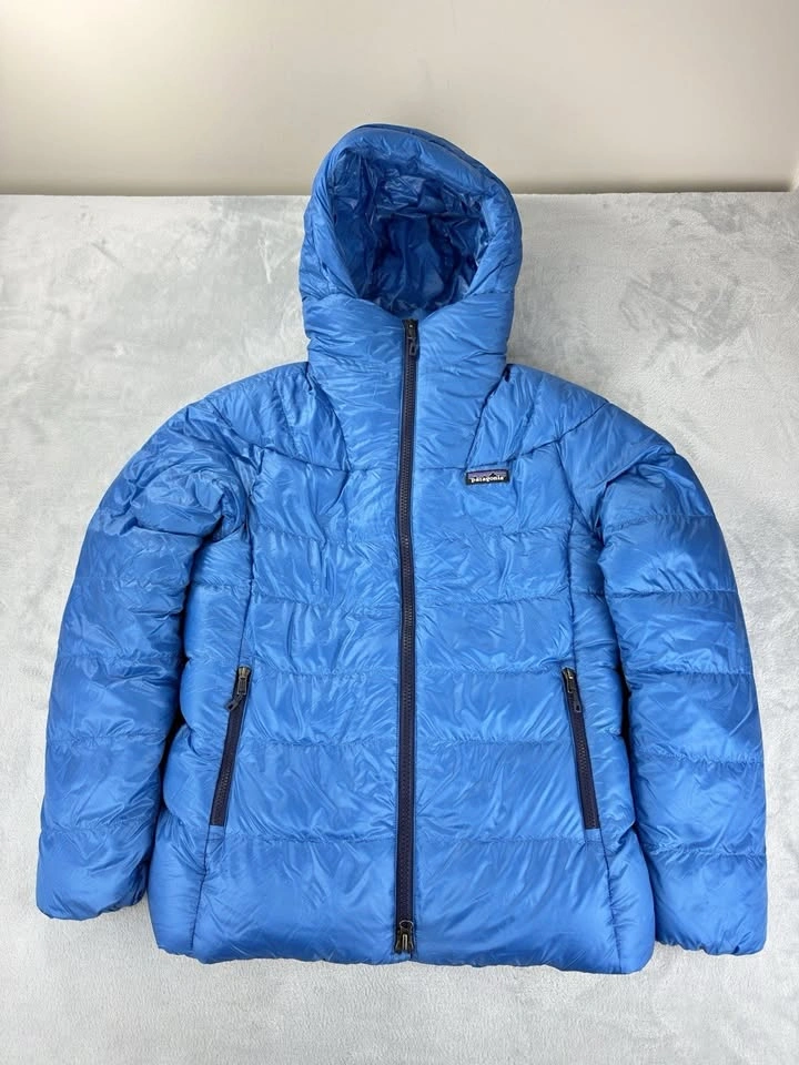 Patagonia NWT Fitz Roy Down Parka Women Small Endless Blue