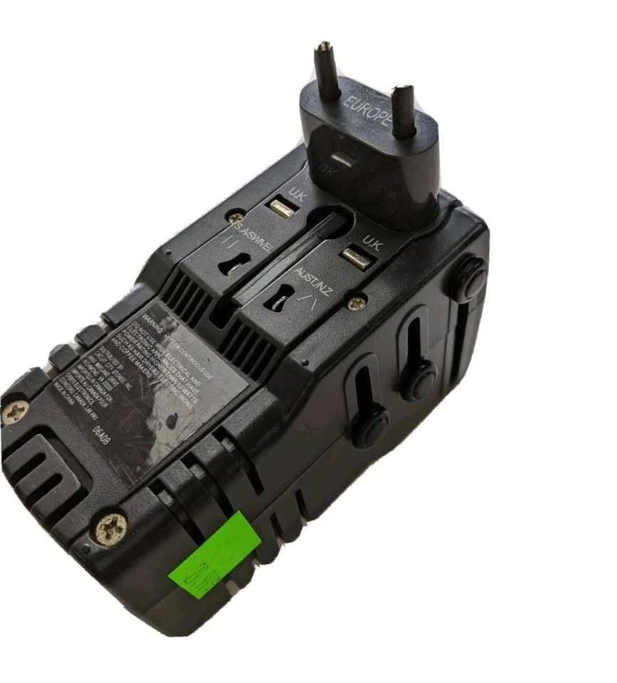 NEXXTECH Multi-Nation Universal Travel Adapter 50W - photo 3