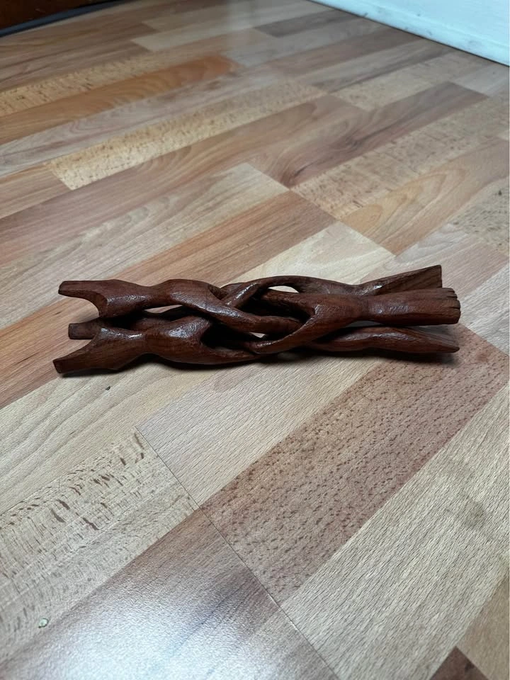 Vintage Carved Wood Tripod Display Stand - photo 4