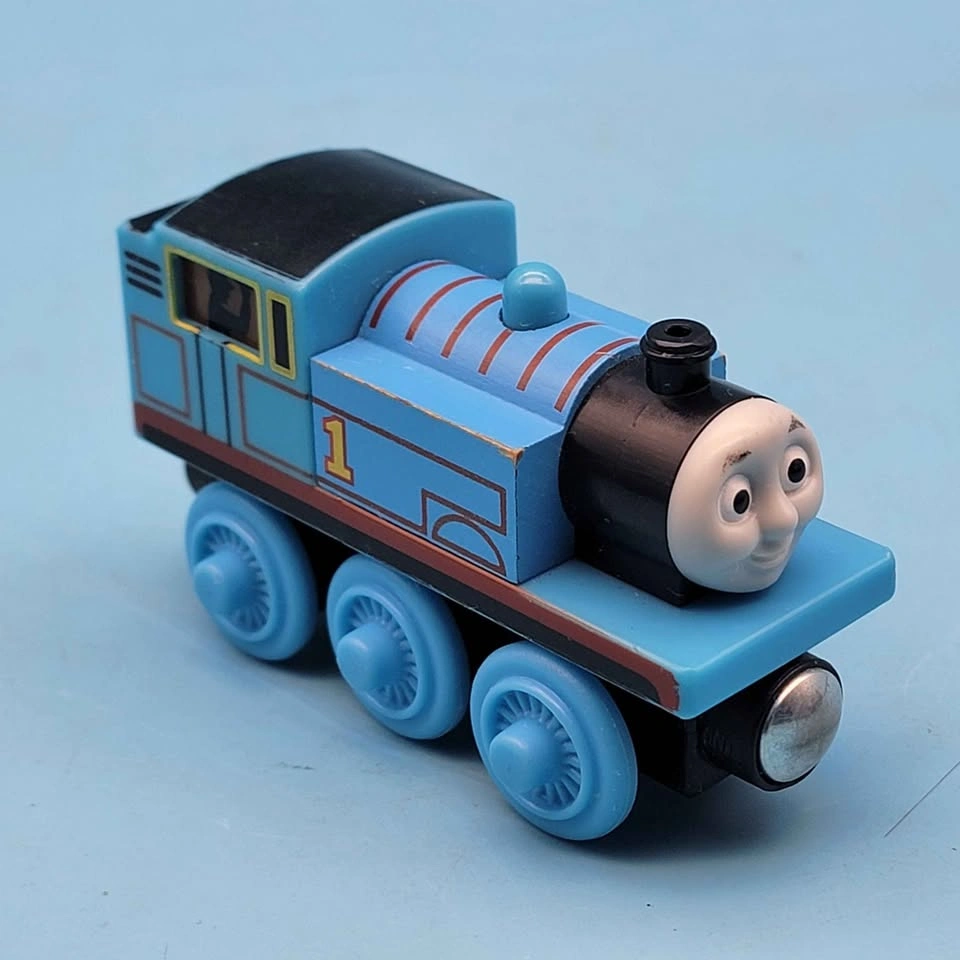 THOMAS LIGHT-UP REVEAL (2015) Engine Wooden Railway VHTF - photo 4