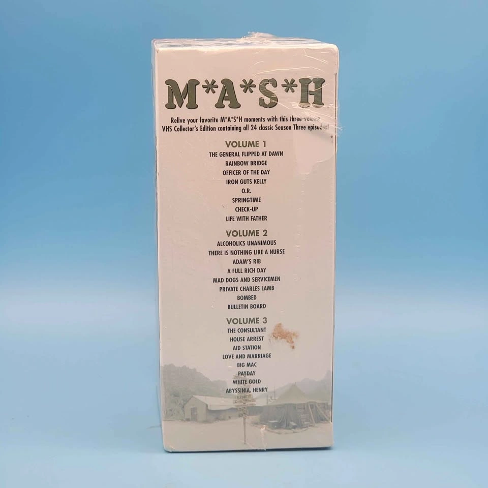 NEW/SEALED M*A*S*H TV Series Season 3 VHS 3-Tape Box Set - photo 2