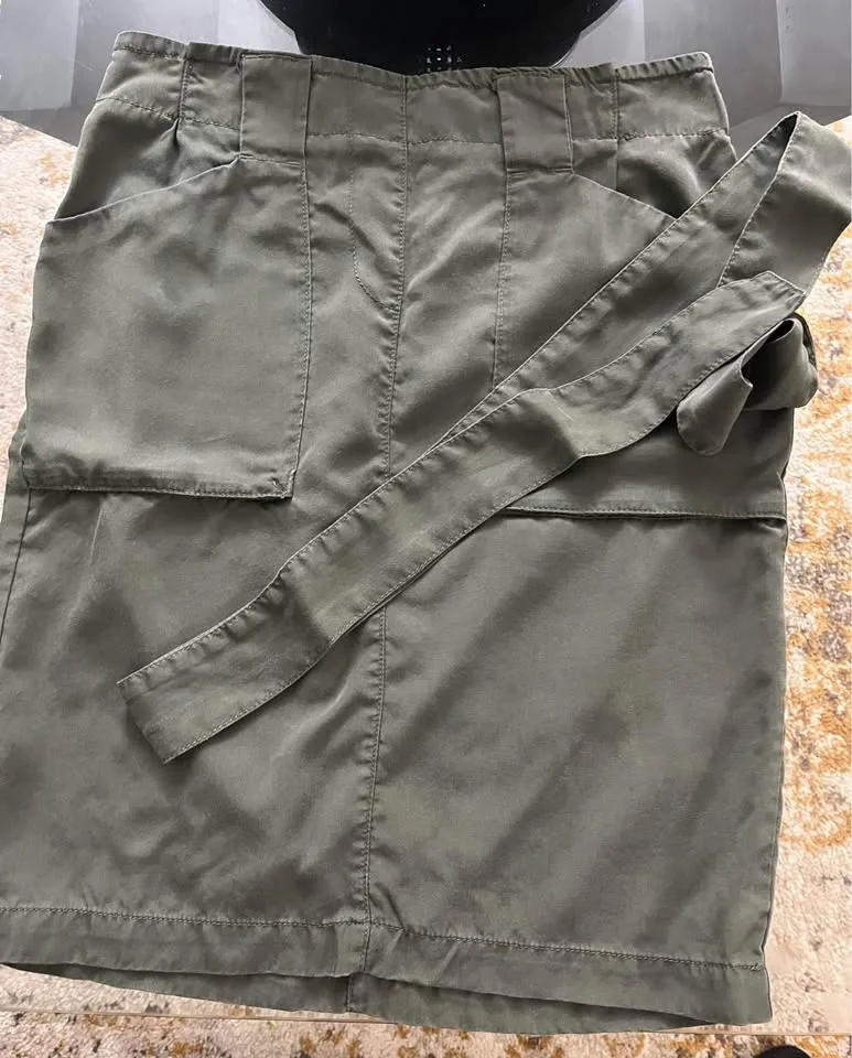 Reitmans skirt - small image indicator(3)