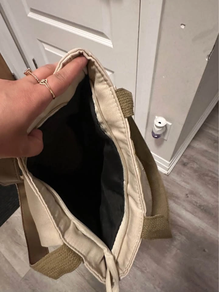 Moving sale: Simple lightweight shoulder tote bag - photo 3