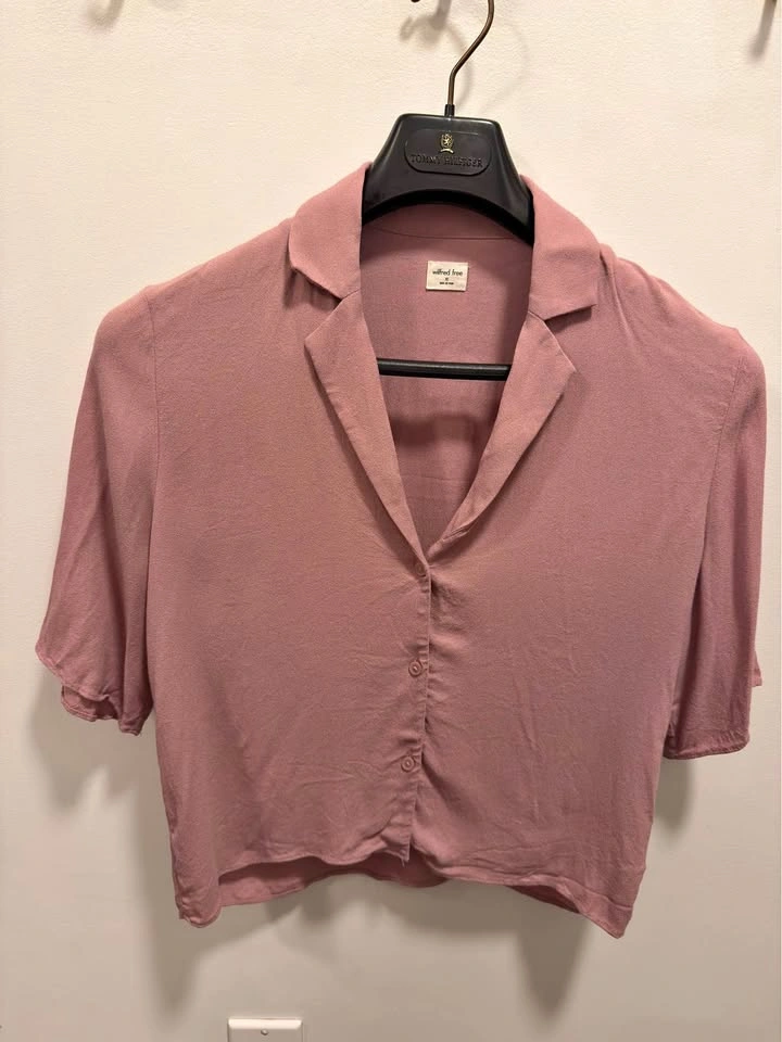Aritzia Top
