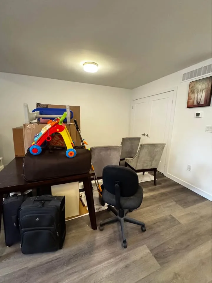 Home & Office Cleaning Services image indicator(2)