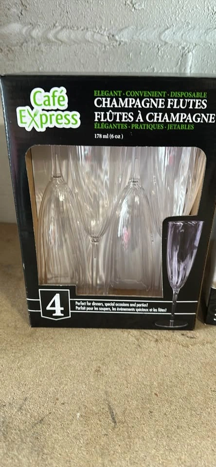 Café Express Champagne Flutes New - $5 for all 4 pkgs - photo 2