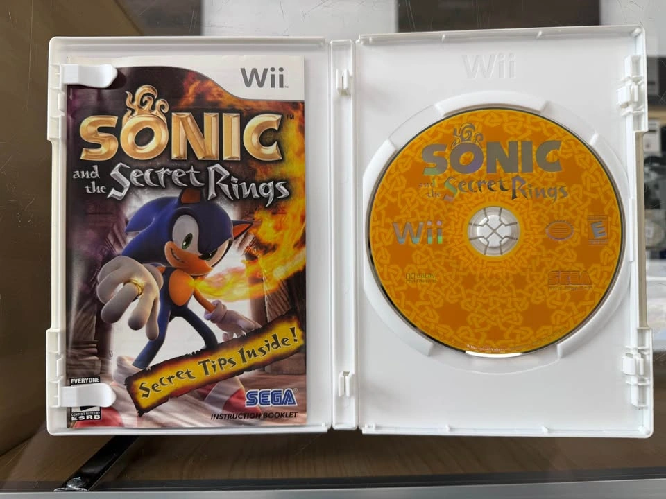 Sonic and the Secret Rings - WII CIB - photo 3