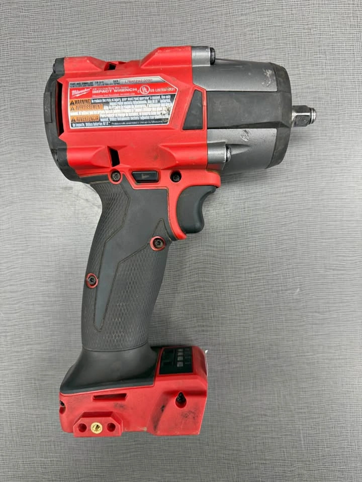 Milwaukee M18 FUEL 18V Brushless Mid Torque 3/8 Impact Wrench