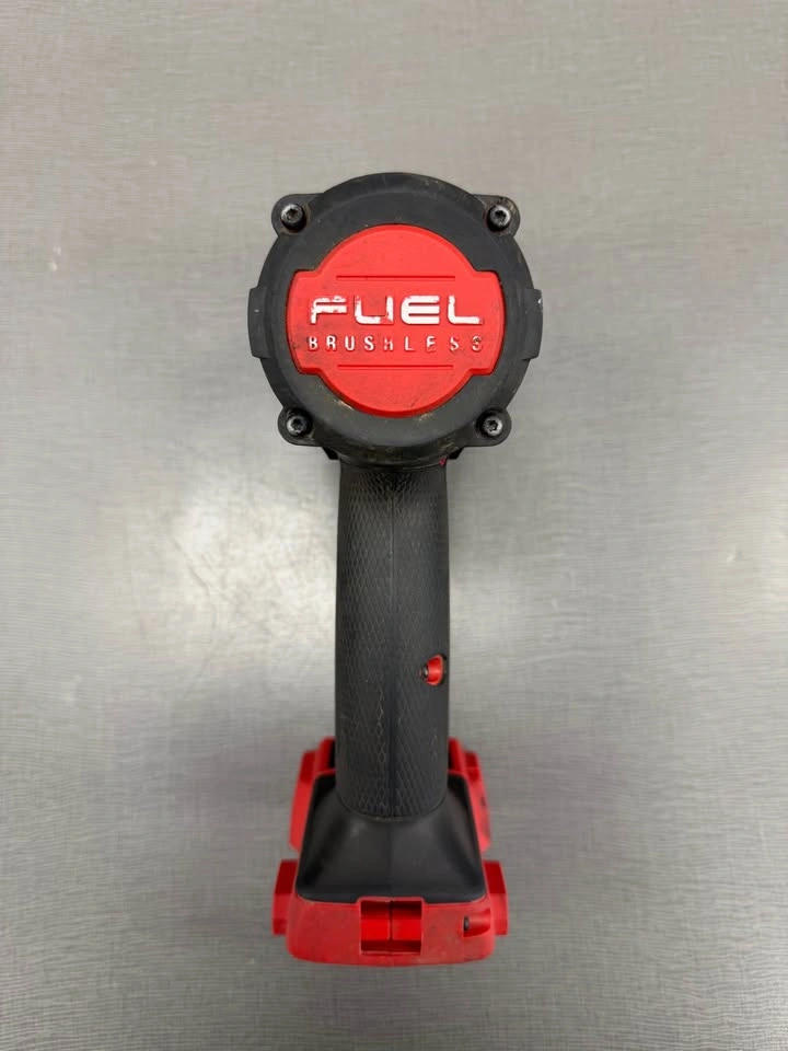 Milwaukee M18 FUEL 18V Brushless Mid Torque 3/8 Impact Wrench - photo 3