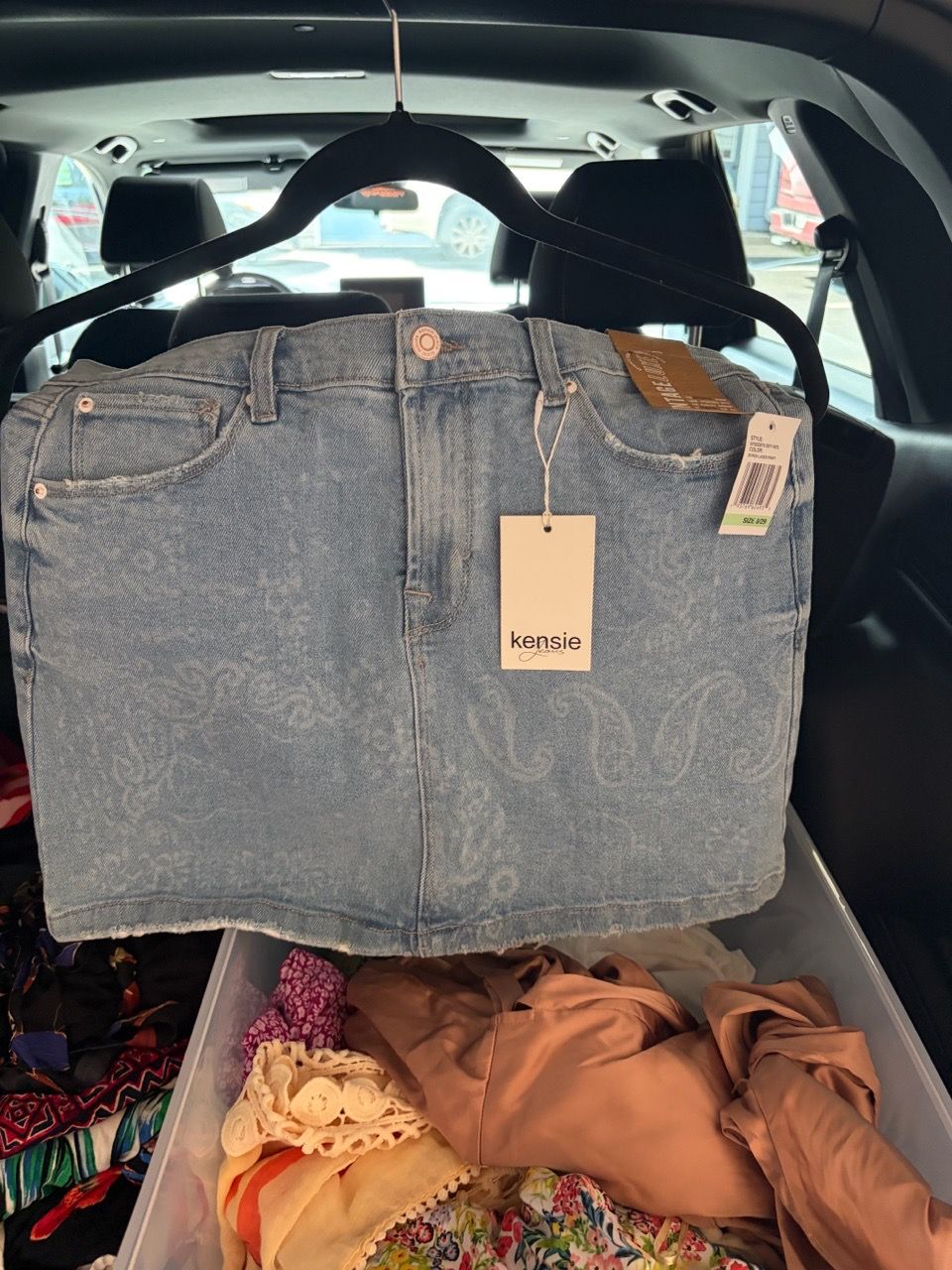 Kensie Jeans Vintage Luxe Denim Skirt Size 8 - photo 3