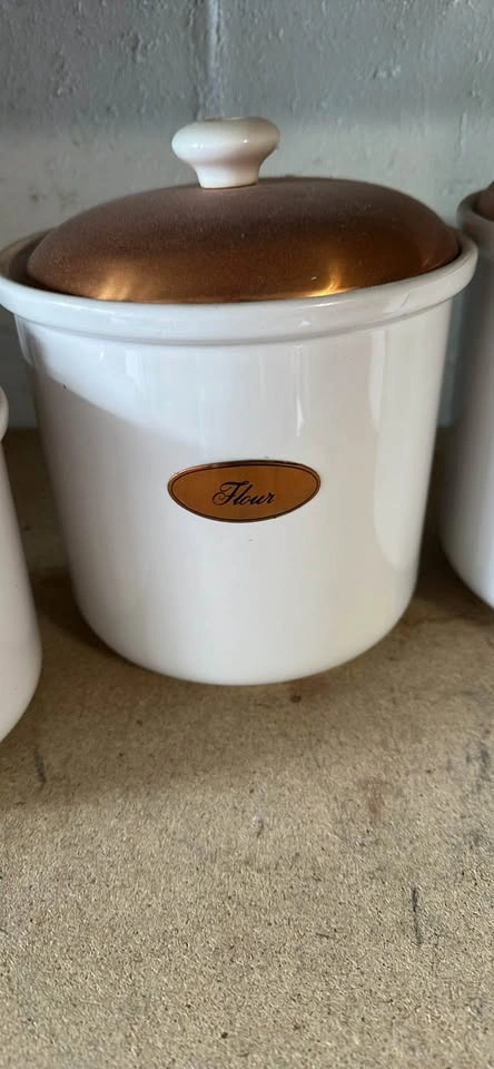 4-Piece Ceramic Canister Set with Copper Lids - $5 for all 4 - photo 3