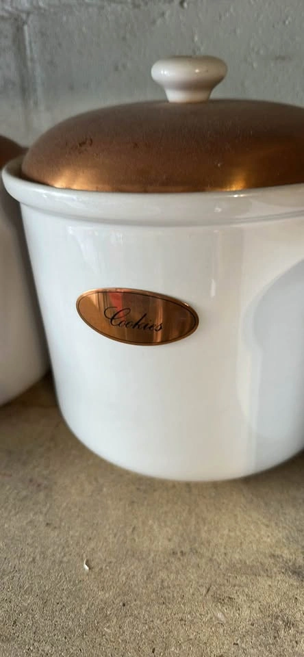 4-Piece Ceramic Canister Set with Copper Lids - $5 for all 4 - photo 4