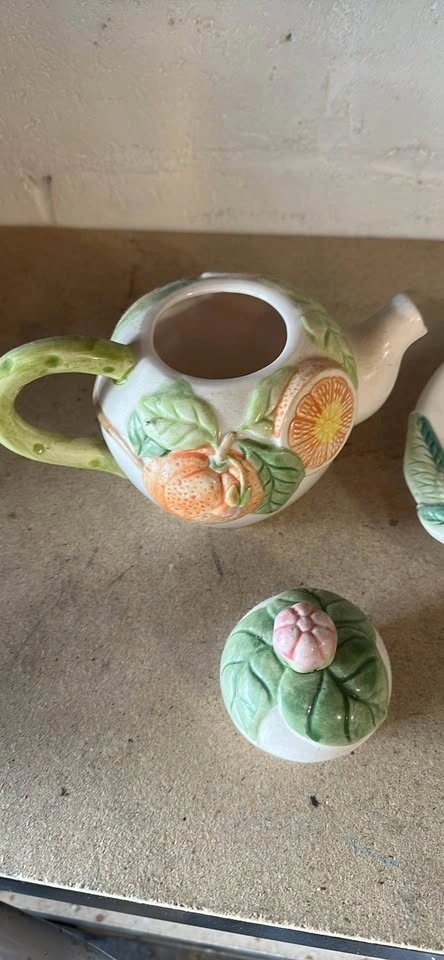 Ceramic Orange Blossom Teapot Set and Decorative Serving Plate - photo 2