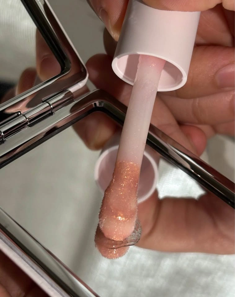 VELORA Handmade Lip Gloss | High Shine • Non-Sticky - photo 3