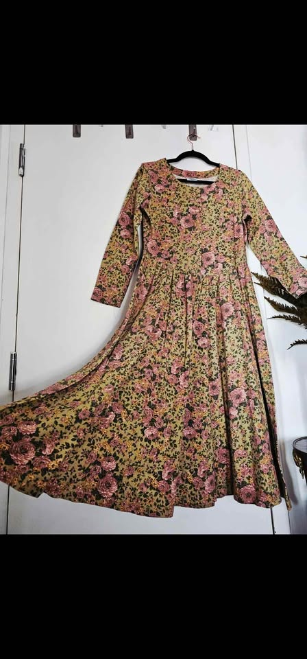 Sz 8 Laura Ashley Floral Long Sleeve Midi Dress - photo 4