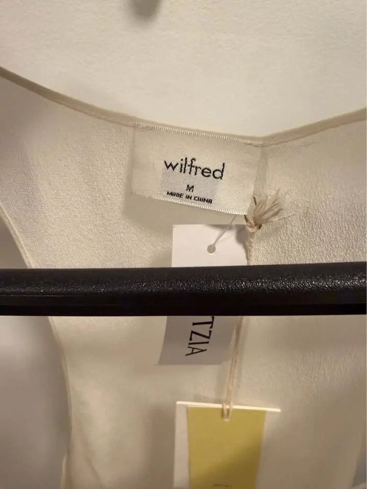 Aritzia camisole NWT - photo 3