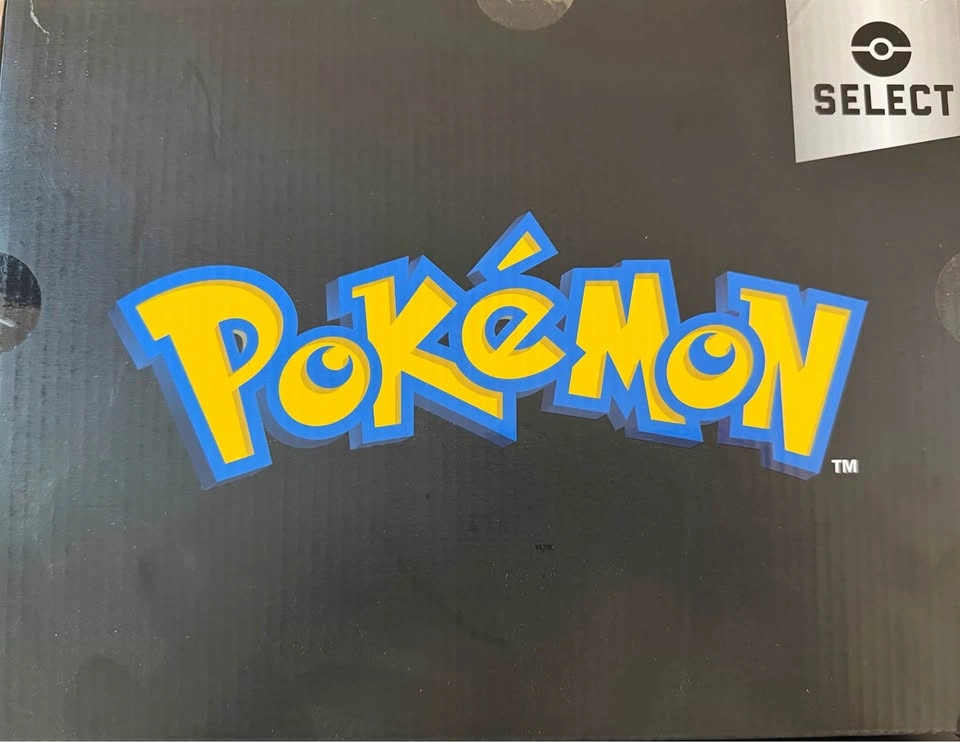 BRAND NEW Pokemon Select 13" Charizard Deluxe Light FX Figure - photo 4