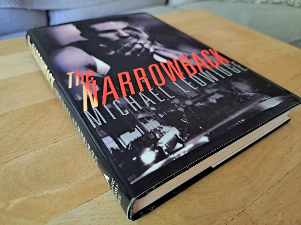 The Narrowback - Signed Michael Ledwidge First Ed. Hardcover - photo 4