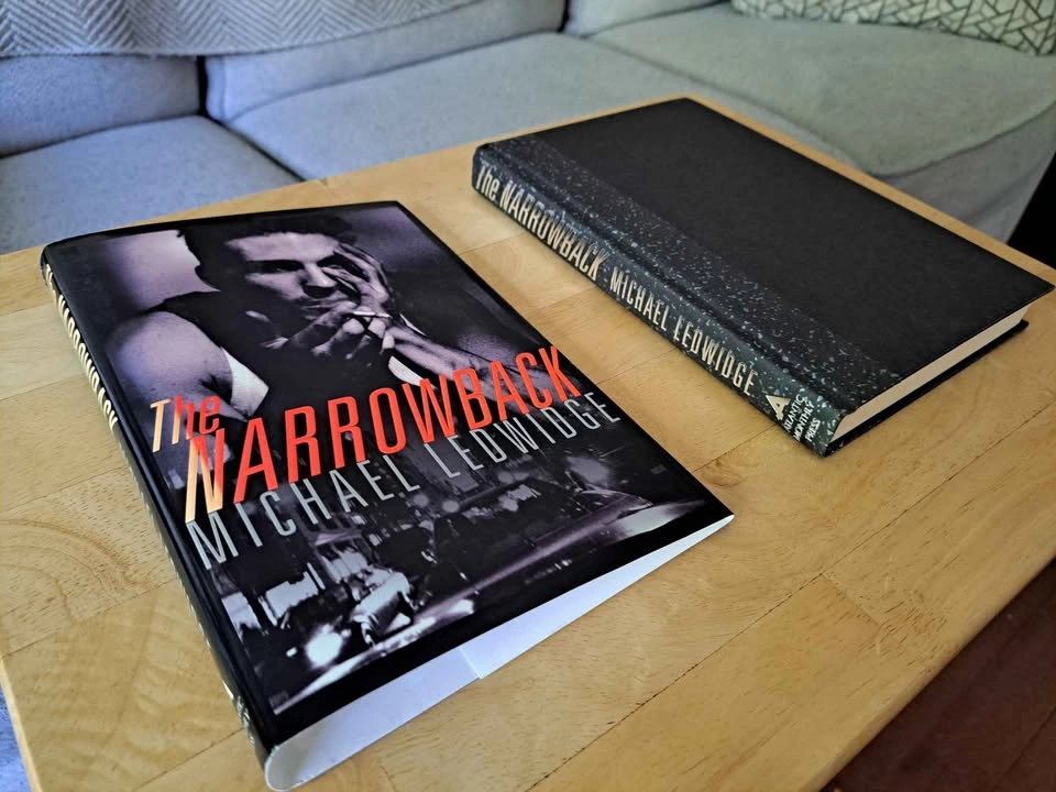 The Narrowback - Signed Michael Ledwidge First Ed. Hardcover - photo 5