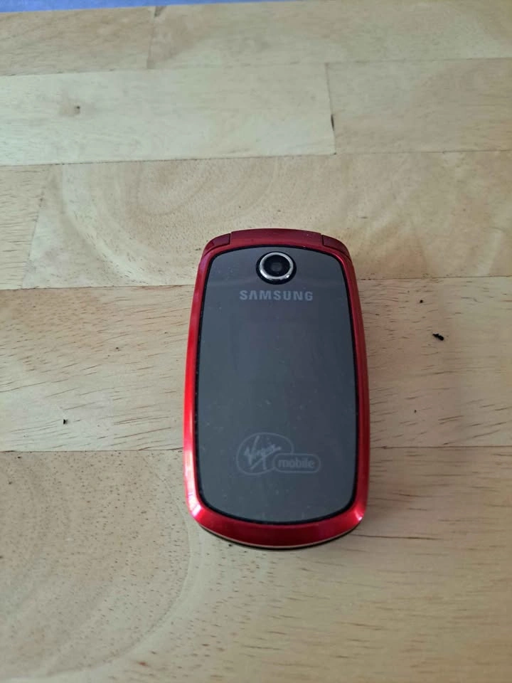 Samsung SPH M300 Flip Phone With Battery No Charger Untested - photo 5