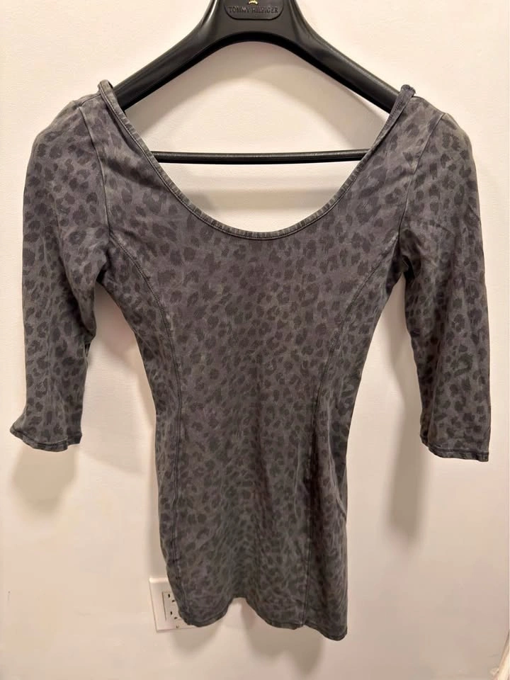 Old style aritzia dress
