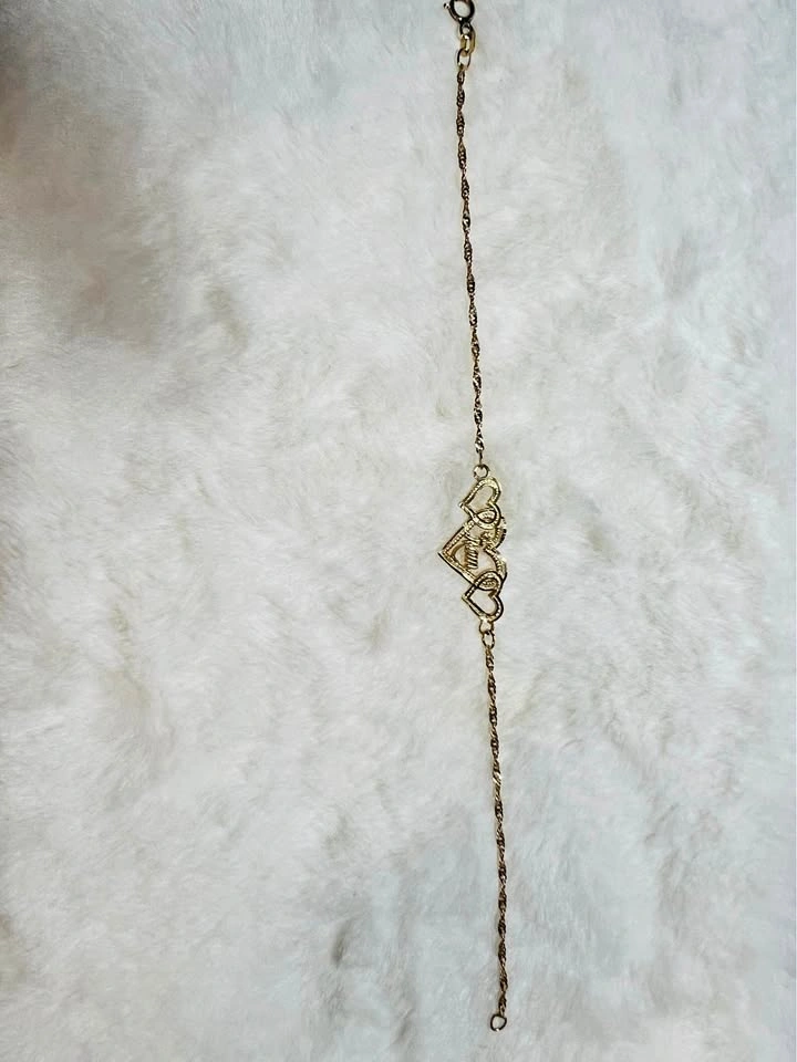 10k Gold Bracelet Heart #1 Mom