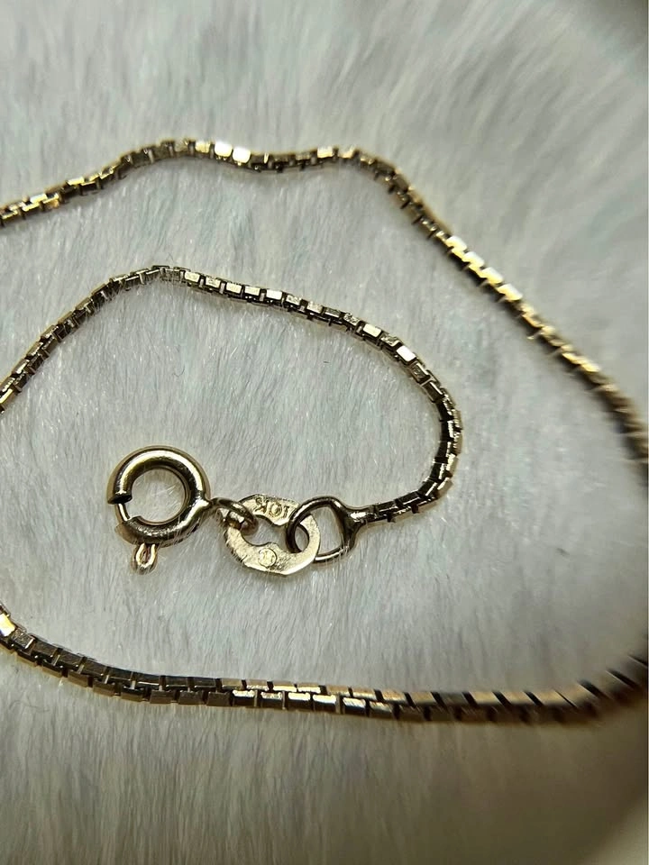 10k Gold Bracelet Box Chain