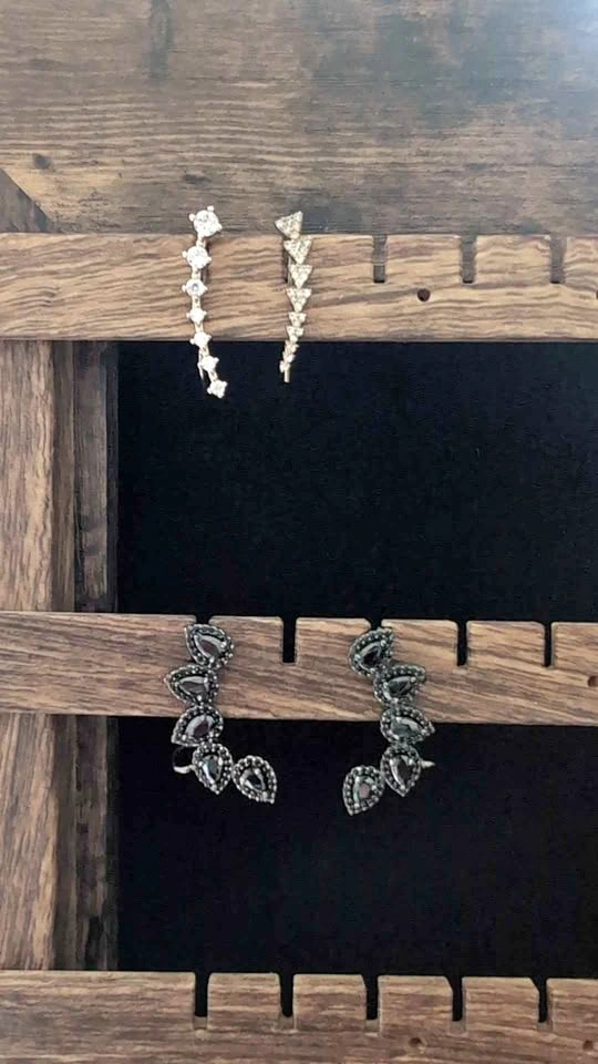 Set of 2 Pairs of Ear Climber Earrings