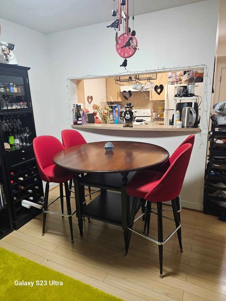 Drop-Leaf Counter Height Sturdy Solid Wood Dining Table + 4 stoo - photo 4