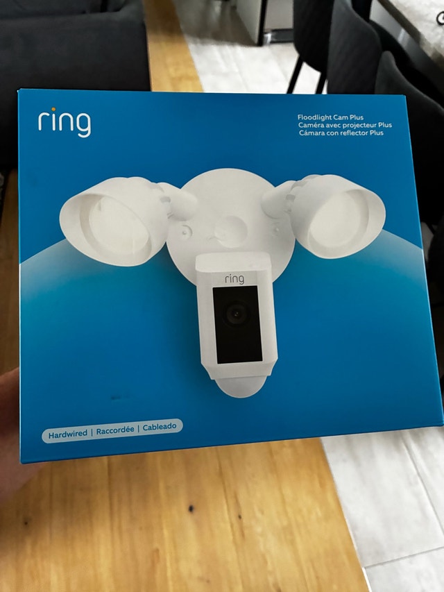 ring flood light camera