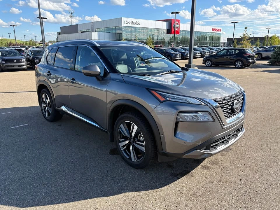 2022 Nissan Rogue - photo 2
