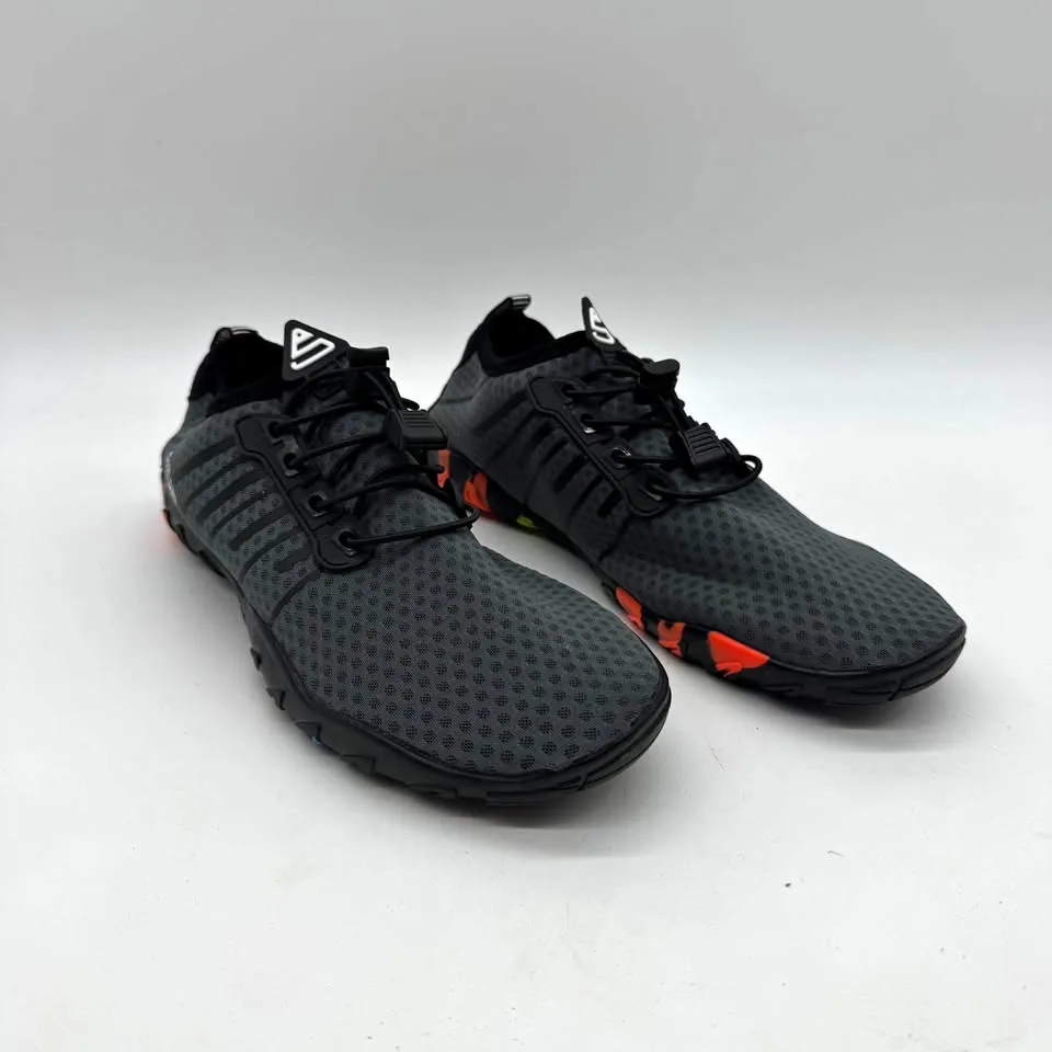 Simari Water Shoes US 7.5 thumbnail