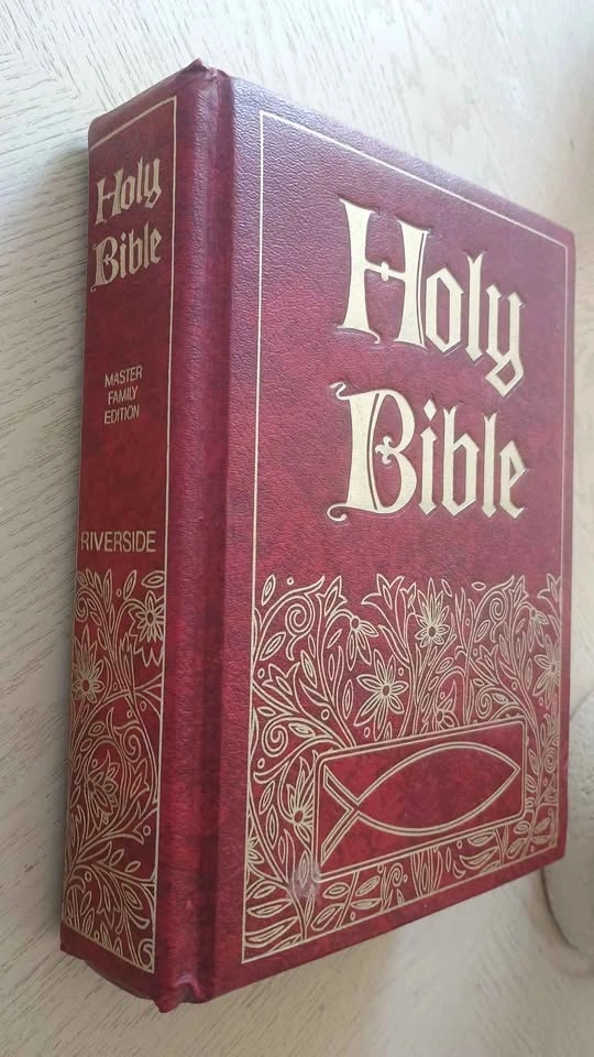 Riverside Master Family Edition Holy Bible - photo 4