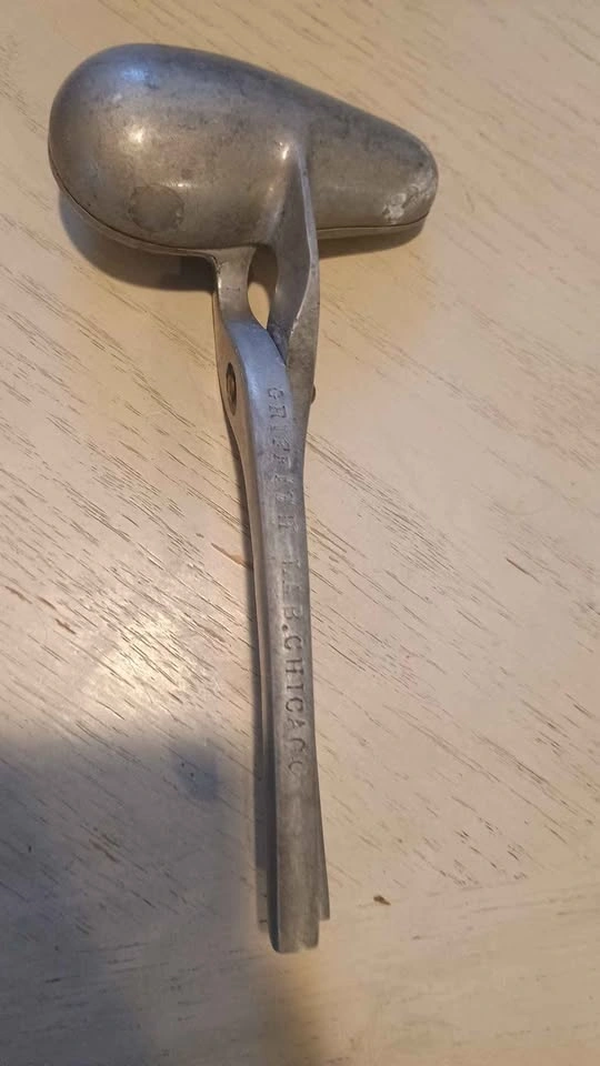 Griffith Laboratories Chicago Vintage Aluminum Food Tongs - photo 4