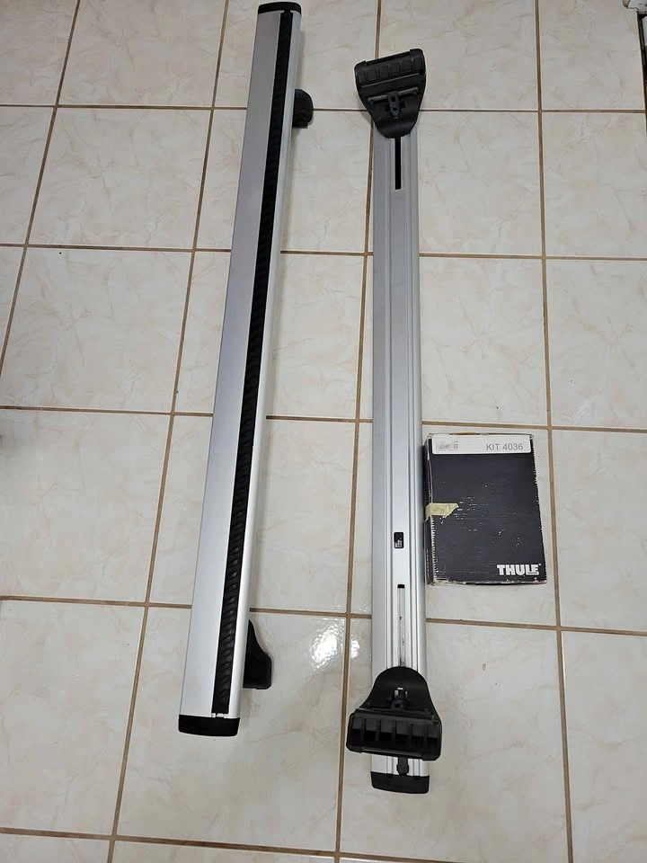 Thule Roof Rack Bars with Kit 4036 (Kit 184036)