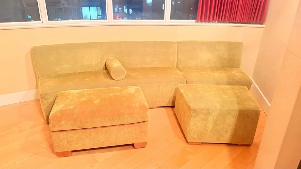Green Modular Sofa + 2 Ottomans – Retro Modern
