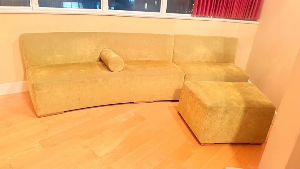 Green Modular Sofa + 2 Ottomans – Retro Modern - photo 2
