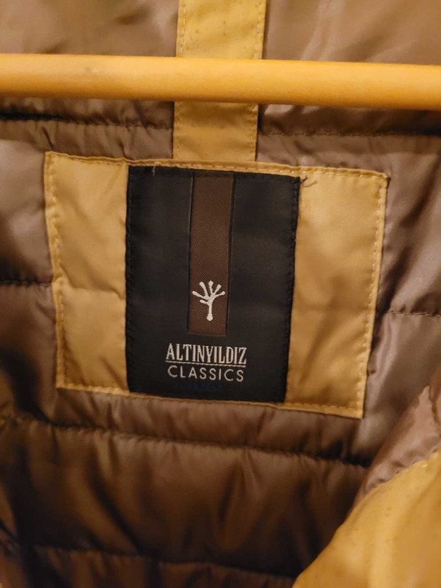 Vintage Limited Edition Men's Quilted Puffer Vest Size Large - photo 3