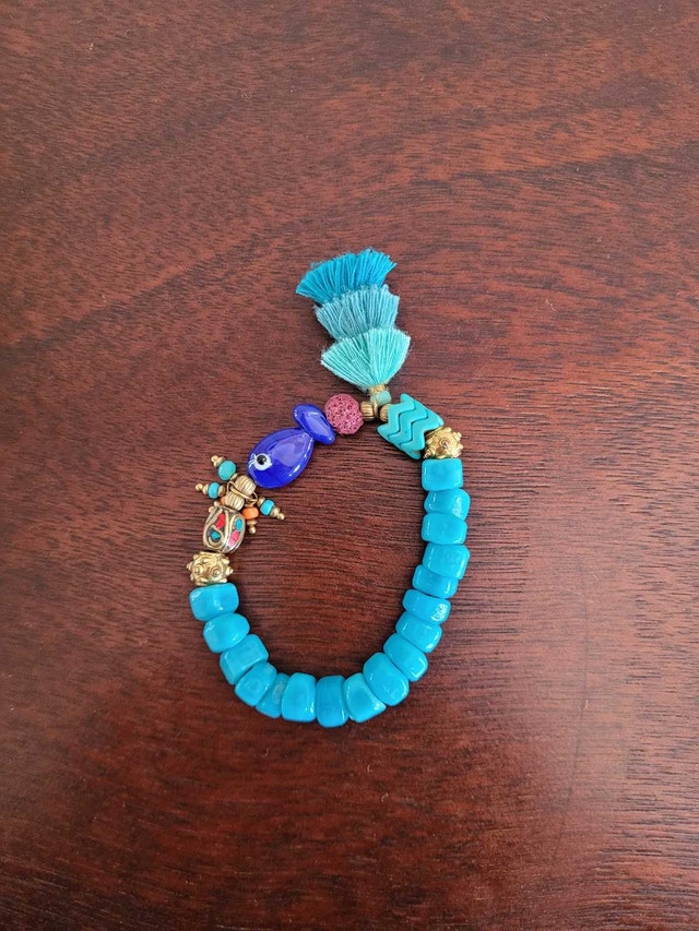New Women's Turquoise Beaded Tassel Bracelet with Blue Accents - photo 2