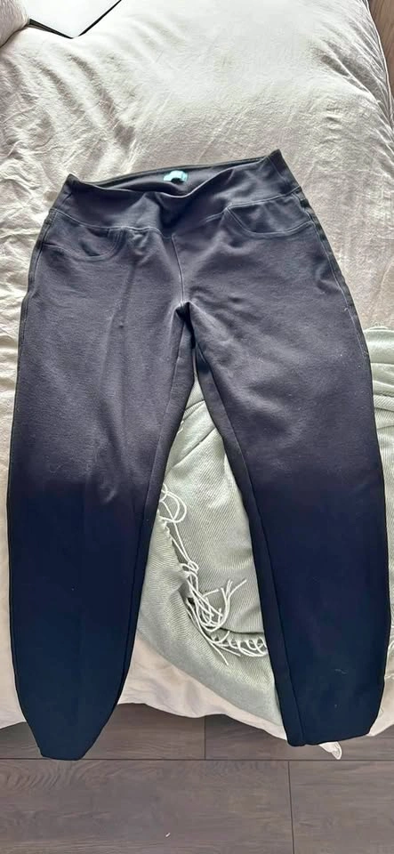 Stretch dress pants