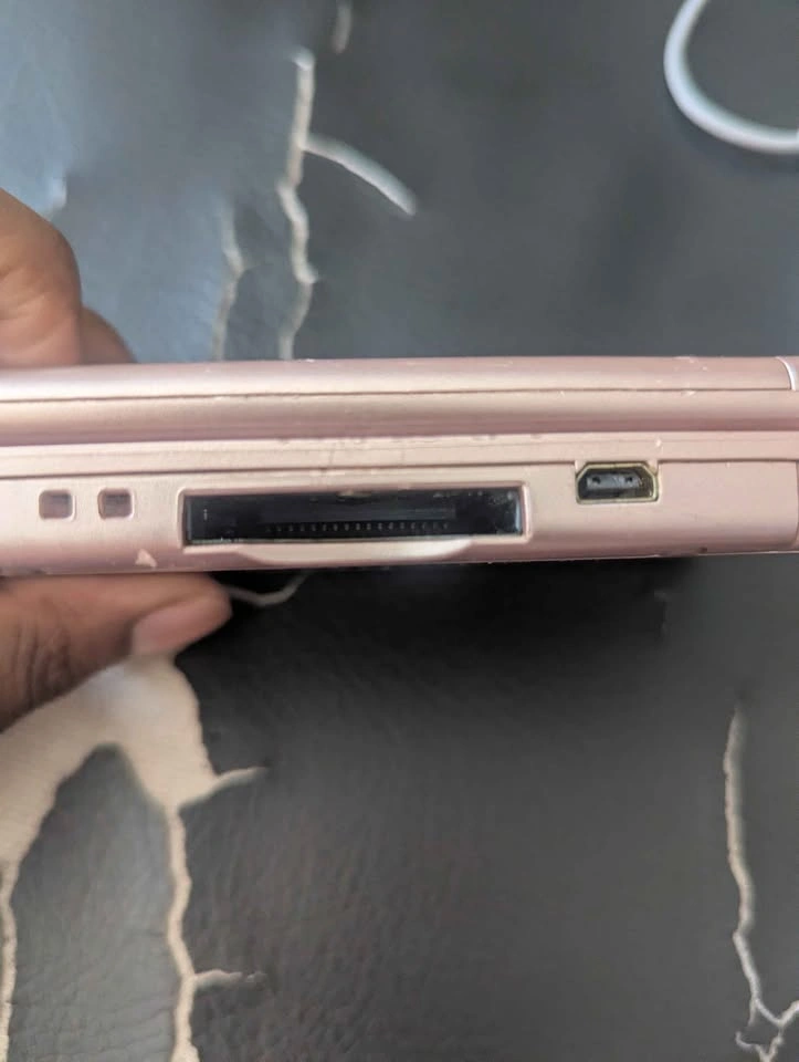 Nintendo DS Lite - photo 5