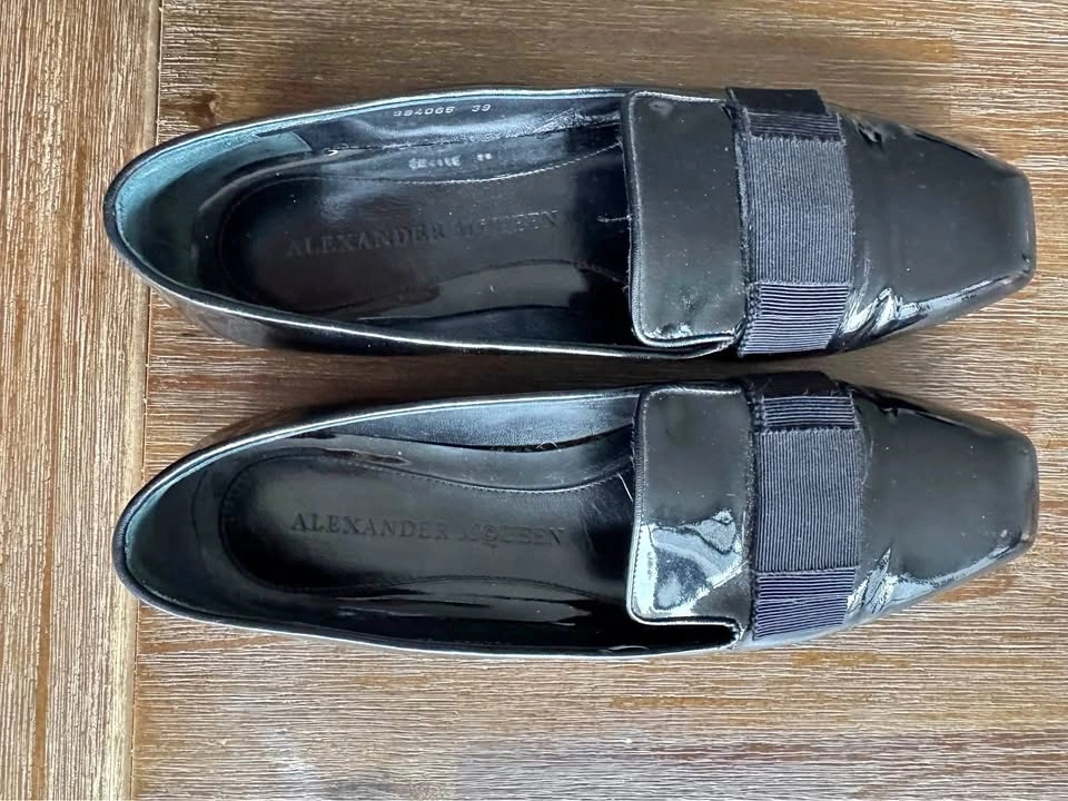McQueen flats